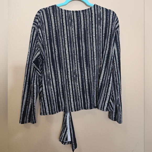 ASTR The Label Women's Size L Striped Tie Front Top - Picture 2 of 4